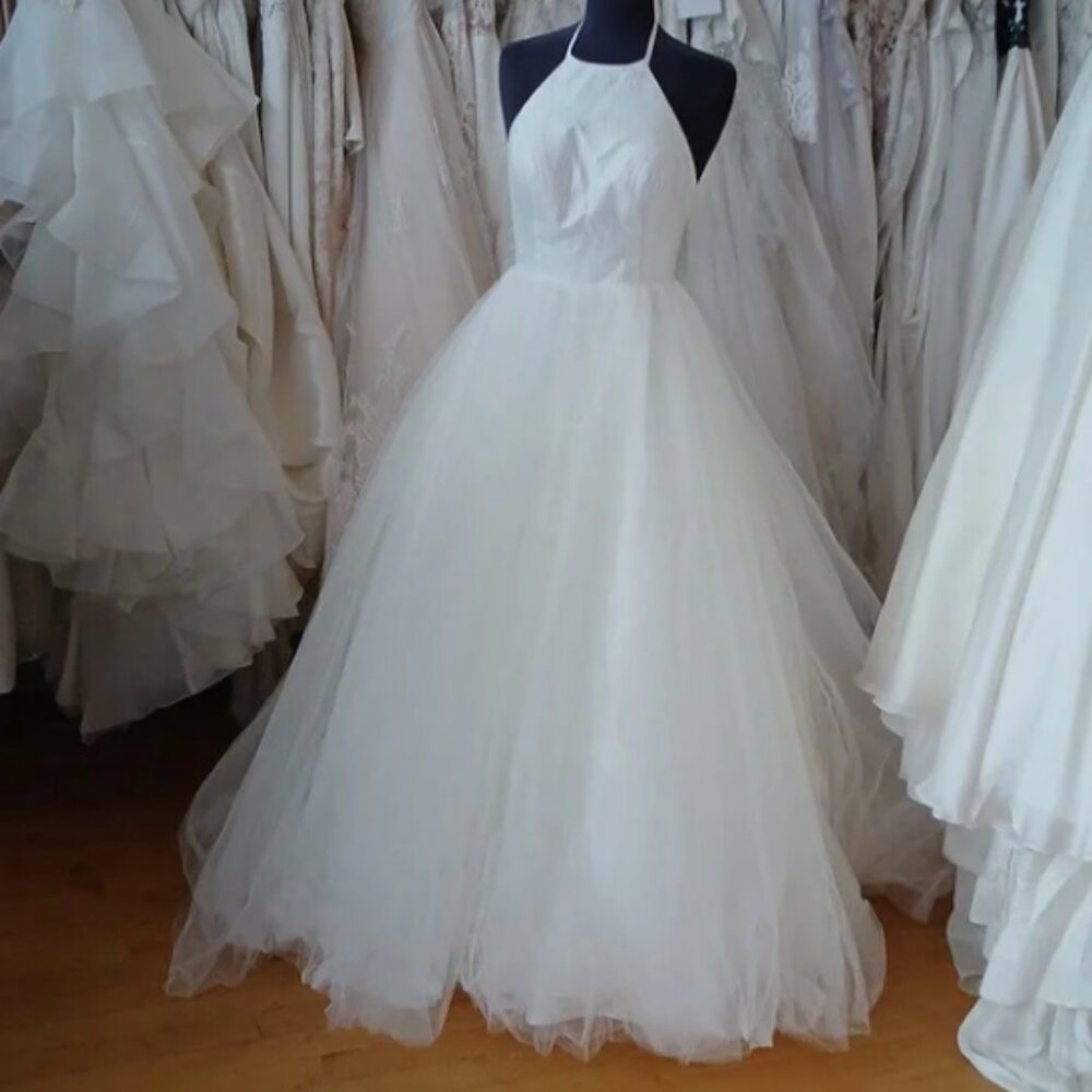 Robert Bullock Ball gown wedding dress